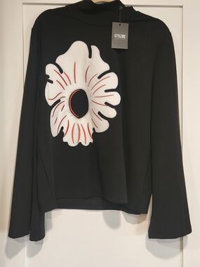 STYLEWE Black Long Sleeve Mock Neck Top with White & Red Floral Applique